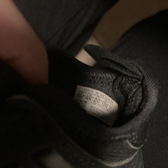 Adidas black sneaker - Picture 6 of 6